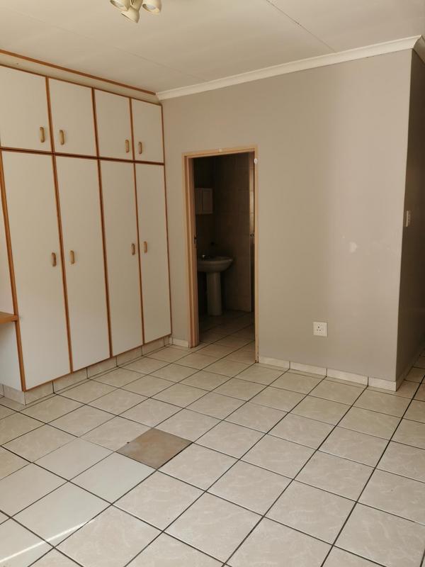 1 Bedroom Property for Sale in Dassie Rand North West